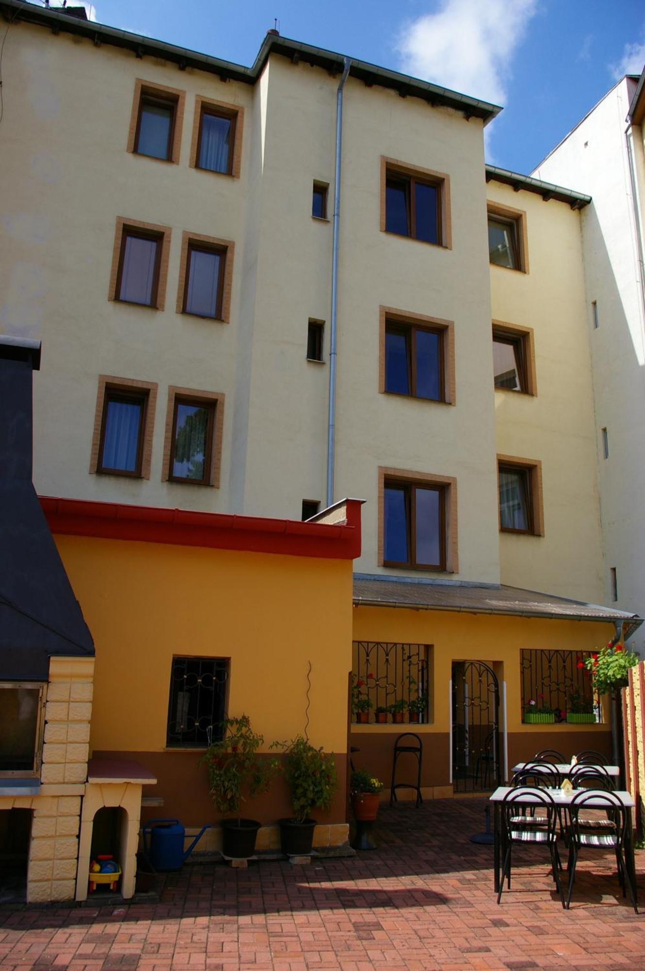Pension Duel Ústí nad Labem Esterno foto